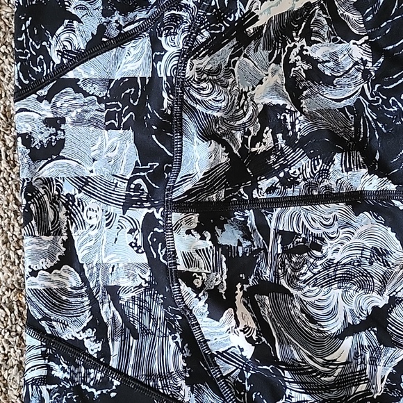 Lululemon train times crop - Picture 2 of 3